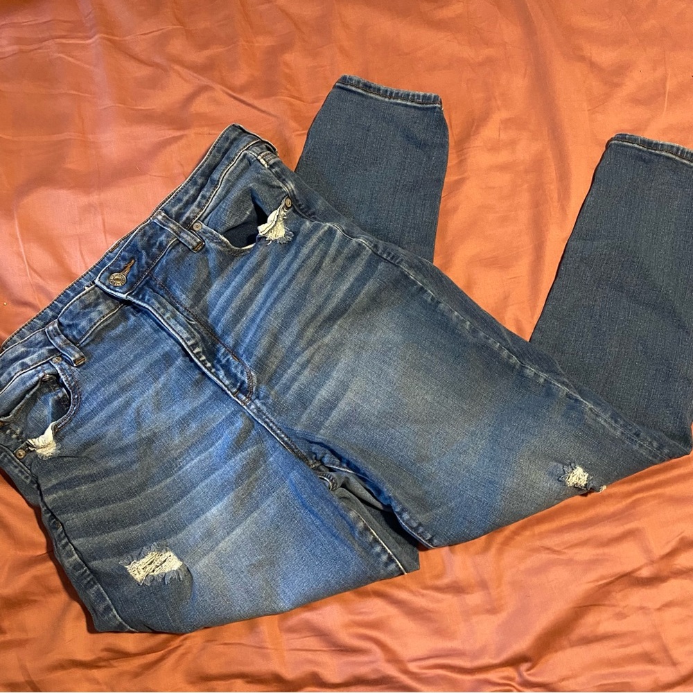 American Eagle super high rise skinny Jean medium wash